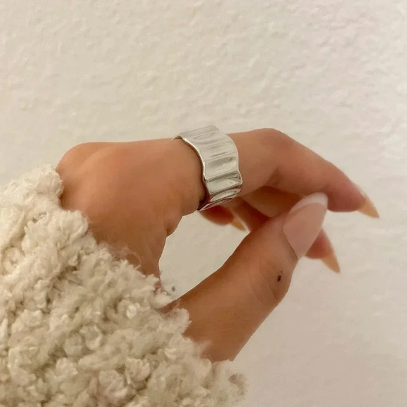 925 Sterling Silver Chunky Bold Statement Ring Thick Wide Ring Band - Picture 4 of 5